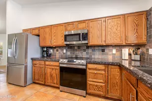 3313 W Kristal Way, Phoenix, AZ 85027 - Photo 17