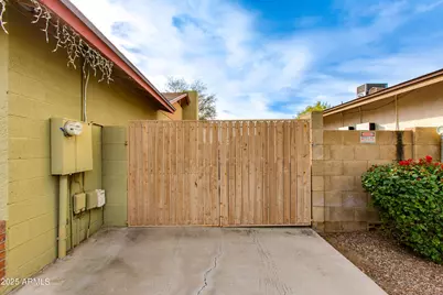 3313 W Kristal Way, Phoenix, AZ 85027 - Photo 61