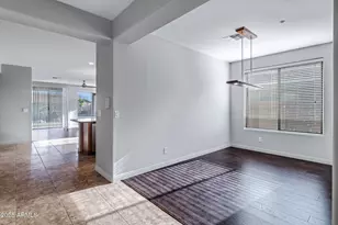 41105 N Prestancia Dr, Phoenix, AZ 85086 - Photo 5