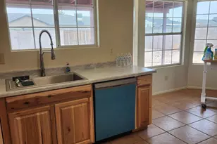 124 S Cottonwood St, Chandler, AZ 85225 - Photo 7