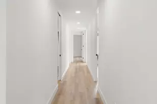 7801 E San Carlos Rd, Scottsdale, AZ 85258 - Photo 37