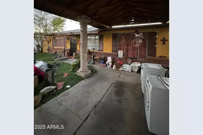 1812 N 32nd Place, Phoenix, AZ 85008 - Photo 3