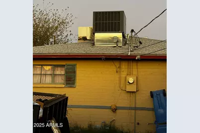 1812 N 32nd Place, Phoenix, AZ 85008 - Photo 17