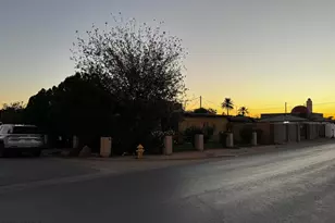 1812 N 32nd Pl, Phoenix, AZ 85008 - Photo 5