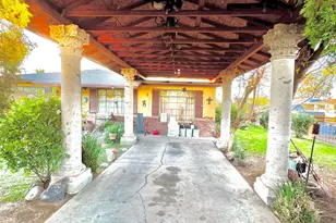 1812 N 32nd Pl, Phoenix, AZ 85008 - Photo 3