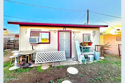 1812 N 32nd Place, Phoenix, AZ 85008 - Photo 11