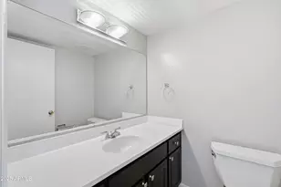 1628 E Logan Dr, Tempe, AZ 85282 - Photo 25