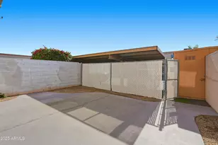 1628 E Logan Dr, Tempe, AZ 85282 - Photo 31