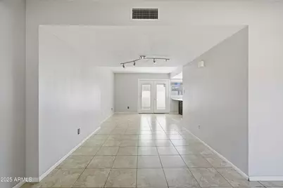 1628 E Logan Drive, Tempe, AZ 85282 - Photo 9