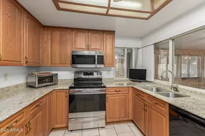 2338 W Monte Cristo Avenue, Phoenix, AZ 85023 - Photo 17