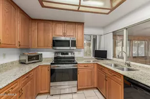 2338 W Monte Cristo Ave, Phoenix, AZ 85023 - Photo 17