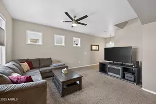 1444 S Longspur Ln, Gilbert, AZ 85296 - Photo 3