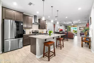 40455 W Haley Dr, Maricopa, AZ 85138 - Photo 9