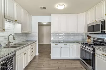 3802 W Cavalier Drive, Phoenix, AZ 85019 - Photo 23