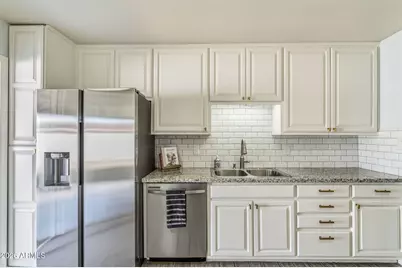 3802 W Cavalier Drive, Phoenix, AZ 85019 - Photo 21