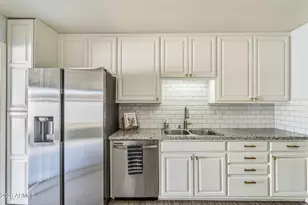 3802 W Cavalier Dr, Phoenix, AZ 85019 - Photo 21