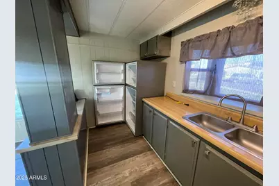 1776 S Lawson Drive, Apache Junction, AZ 85120 - Photo 11