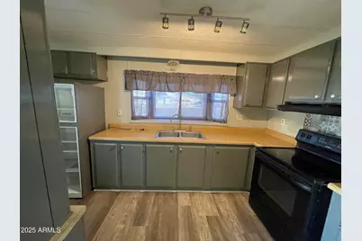 1776 S Lawson Drive, Apache Junction, AZ 85120 - Photo 9