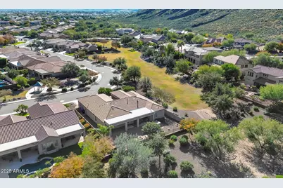 26606 N 57th Avenue, Phoenix, AZ 85083 - Photo 45