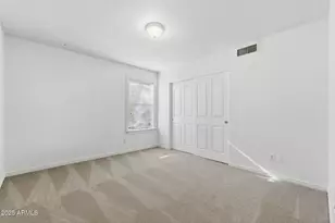 310 S Granite Ct, Gilbert, AZ 85296 - Photo 25