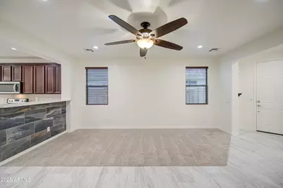 2109 S 99th Lane, Tolleson, AZ 85353 - Photo 5