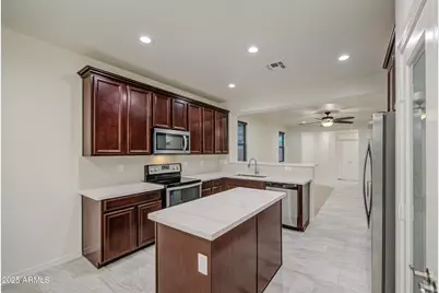 2109 S 99th Lane, Tolleson, AZ 85353 - Photo 13