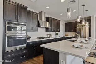 2337 W Gloria Ln, Phoenix, AZ 85085 - Photo 5