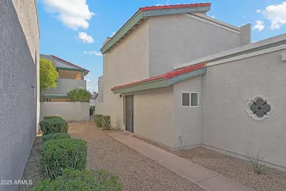 8713 N Shadow Lane, Peoria, AZ 85345 - Photo 3