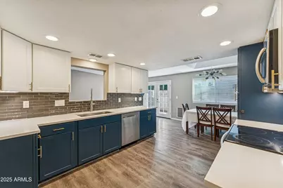 8713 N Shadow Lane, Peoria, AZ 85345 - Photo 11