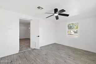 2245 E Flower St, Phoenix, AZ 85016 - Photo 13