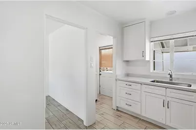 2245 E Flower Street, Phoenix, AZ 85016 - Photo 23