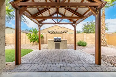 274 E Vicenza Drive, San Tan Valley, AZ 85140 - Photo 31