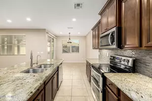 274 E Vicenza Dr, San Tan Valley, AZ 85140 - Photo 11