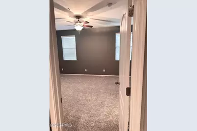 8130 W Groom Creek Road, Phoenix, AZ 85043 - Photo 11