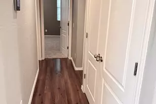 8130 W Groom Creek Rd, Phoenix, AZ 85043 - Photo 7