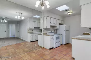 195 N Cottonwood St, Chandler, AZ 85225 - Photo 7