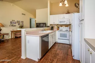 1757 E Lindrick Dr, Chandler, AZ 85249 - Photo 7