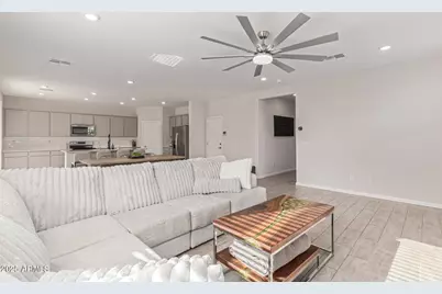 2757 E Bluff Spring Avenue, Apache Junction, AZ 85119 - Photo 3