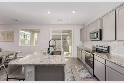 2757 E Bluff Spring Avenue, Apache Junction, AZ 85119 - Photo 5