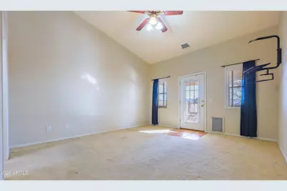 10148 S Airstrip Road, Hereford, AZ 85615 - Photo 13