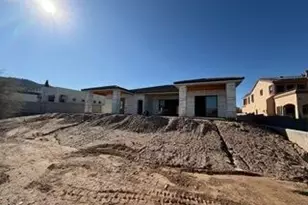 11047 S Santa Columbia Dr, Goodyear, AZ 85338 - Photo 9