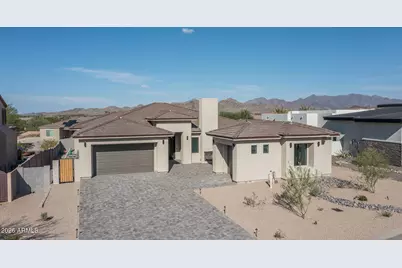 11047 S Santa Columbia Drive, Goodyear, AZ 85338 - Photo 3