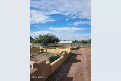 48012 N 16th Lane, New River, AZ 85087 - Photo 31