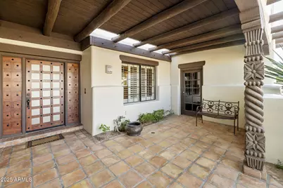 8205 E Del Claro Drive, Scottsdale, AZ 85258 - Photo 3