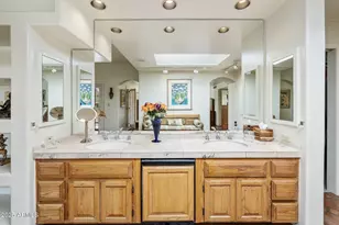 8205 E Del Claro Dr, Scottsdale, AZ 85258 - Photo 43