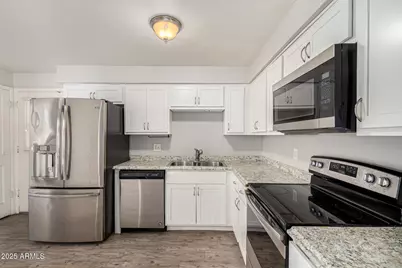 5028 W Roanoke Avenue, Phoenix, AZ 85035 - Photo 9