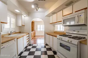 9318 E Sun Lakes Blvd S, Sun Lakes, AZ 85248 - Photo 17