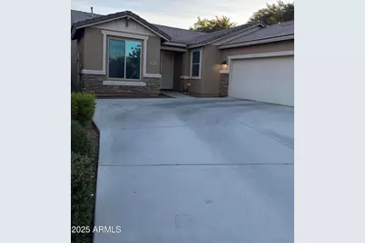 10257 W Lawrence Lane, Peoria, AZ 85345 - Photo 1