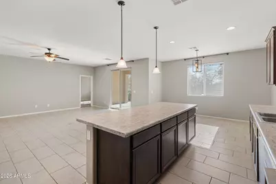 10257 W Lawrence Lane, Peoria, AZ 85345 - Photo 9