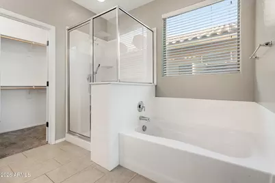 10257 W Lawrence Lane, Peoria, AZ 85345 - Photo 13